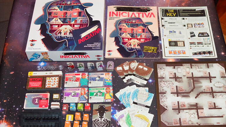 Desková hra Iniciativa, recenze, unikátní kooperativní hra, magazín Kult* Brno