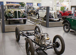 Muzeum historických vozů BMW Renocar Brno-Slatina. Magazín KULT* Brno